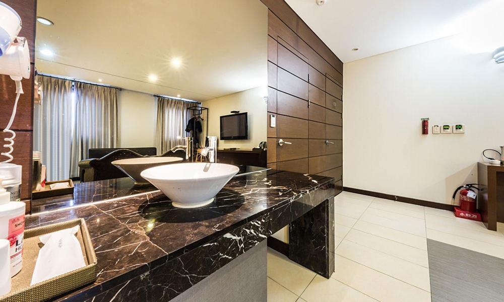 Yeongdeungpo Lifestyle F Hotel Szöul Kültér fotó